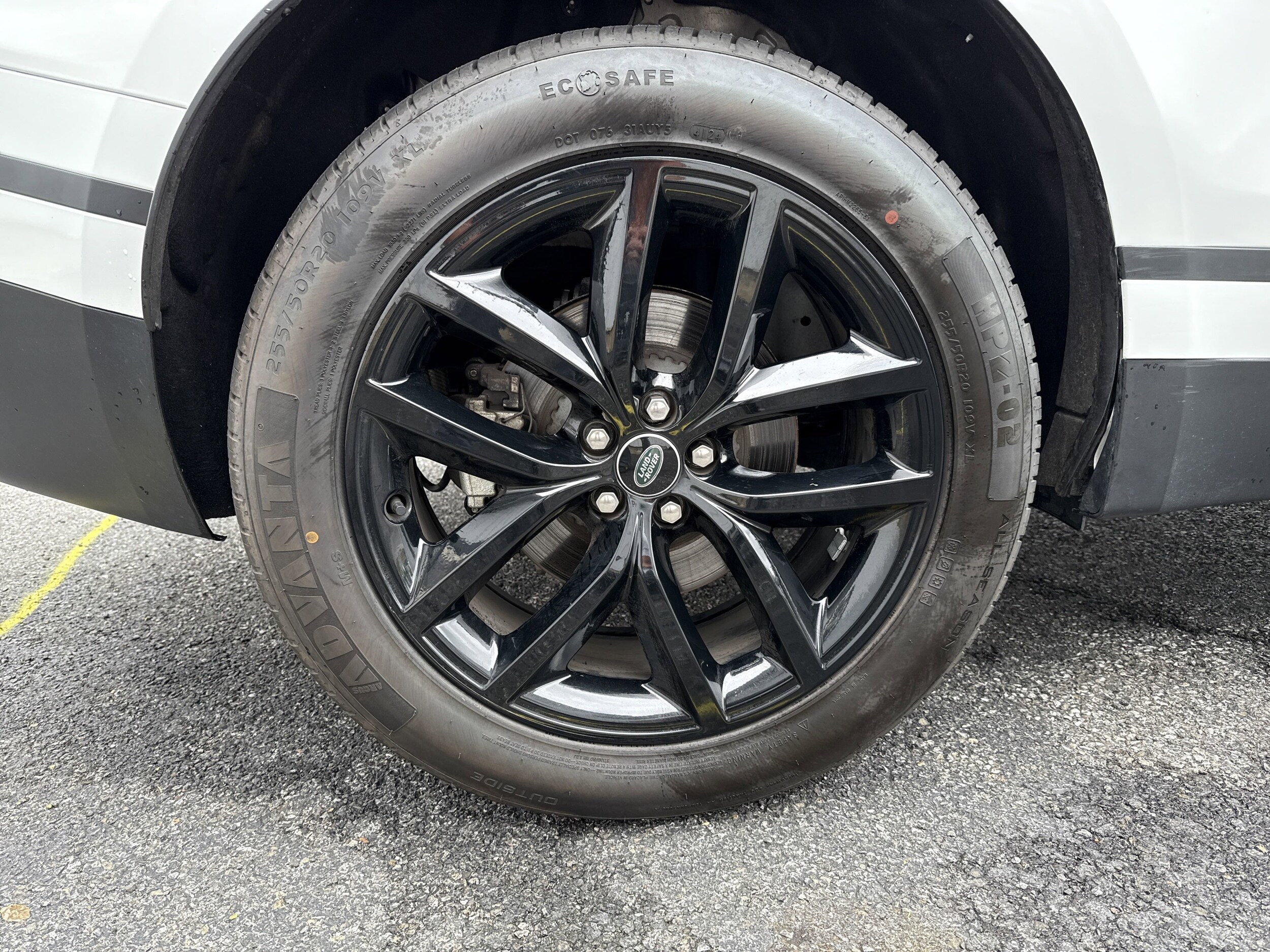 2024 Land Rover Range Rover Velar P250 S photo 4