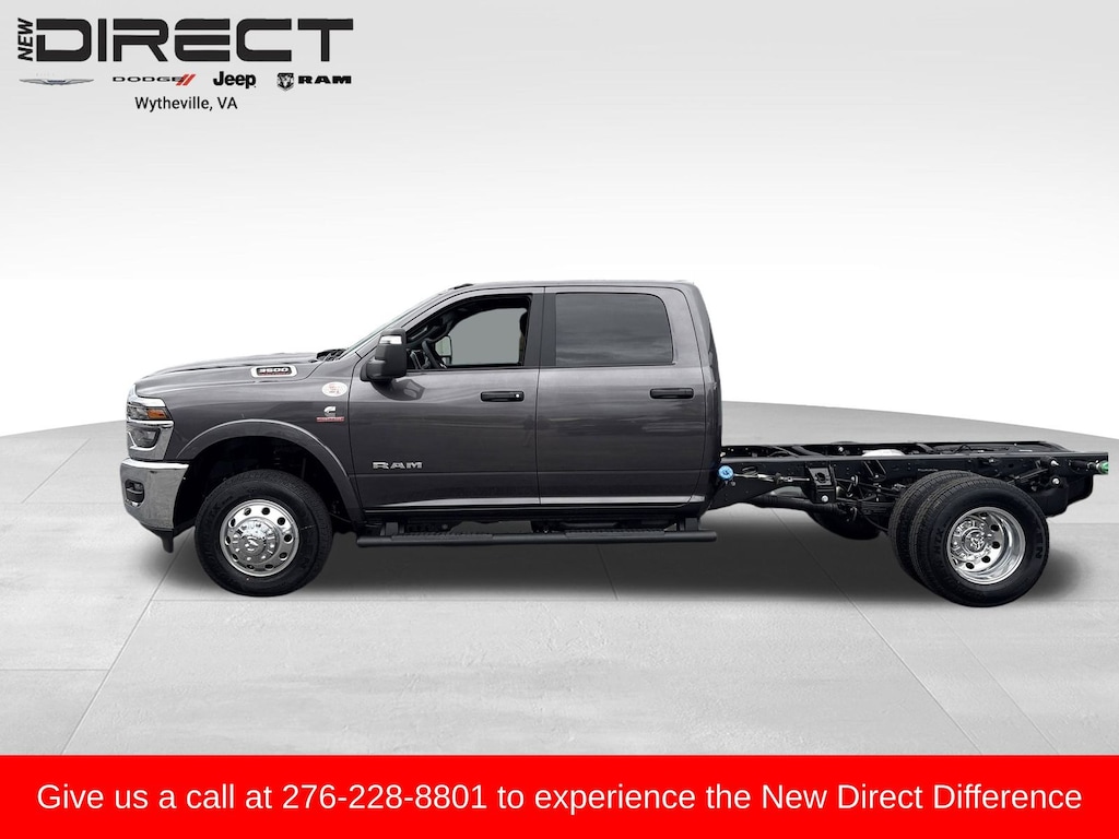 New 2026 Ram 3500 Chassis Cab 3500 BIG HORN CREW CAB CHASSIS 4X4 60' CA Pickup