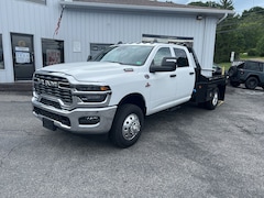 2025 Ram 3500 Chassis Cab 3500 TRADESMAN CREW CAB CHASSIS 4X4 60' CA Pickup