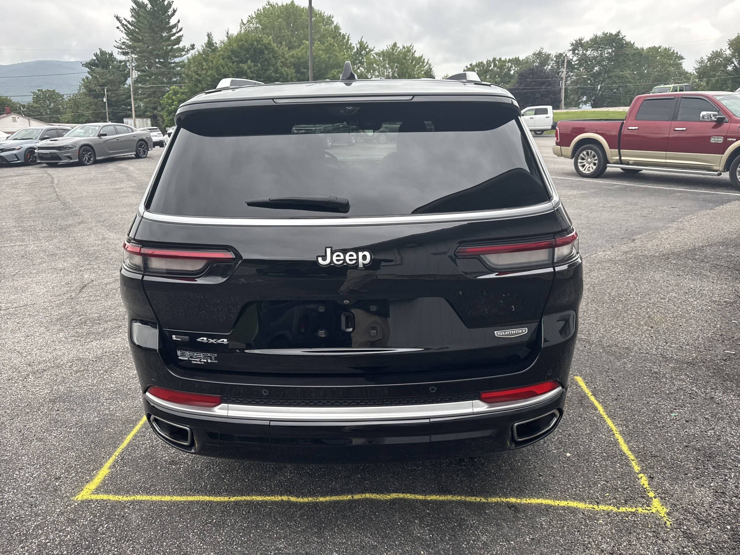 2021 Jeep Grand Cherokee L Summit Reserve photo 4