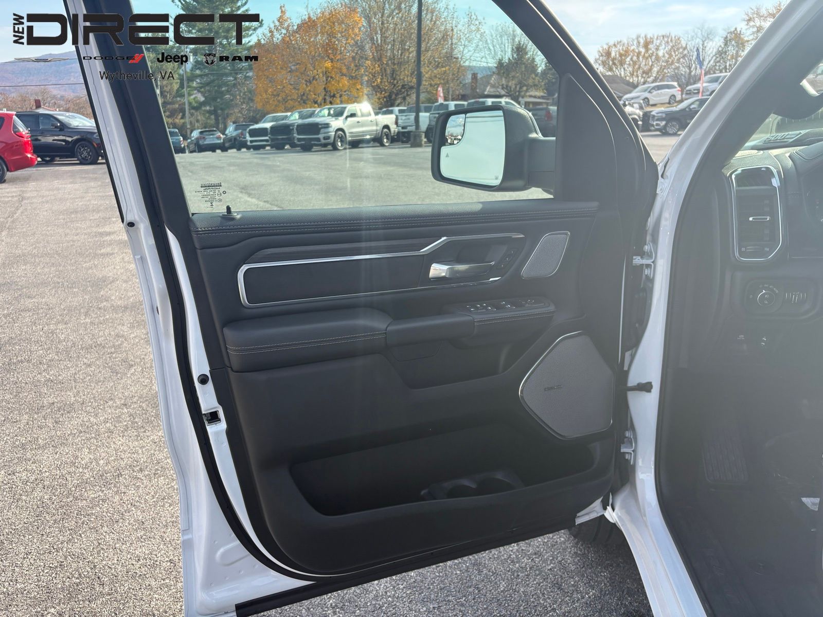 2026 RAM 1500 Laramie - Photo 11