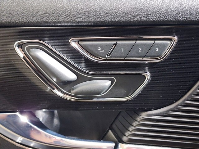2020 Lincoln Corsair Standard photo 2