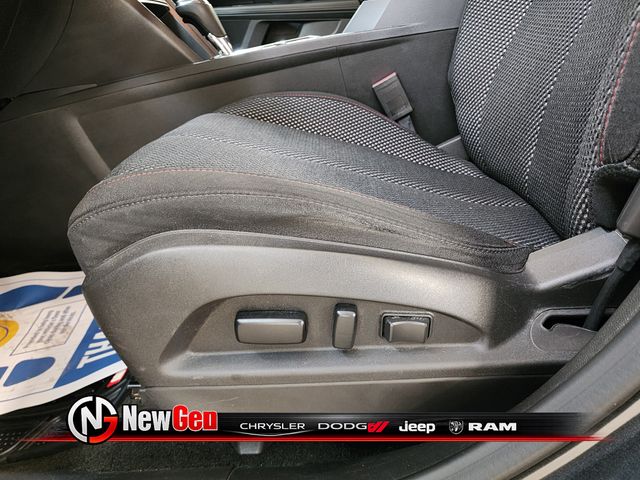Used 2017 GMC Terrain SLE-2 with VIN 2GKFLTEK6H6145676 for sale in Clinton, MI
