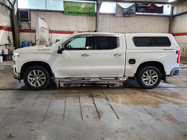 2020 Chevrolet Silverado 1500 LTZ photo 2