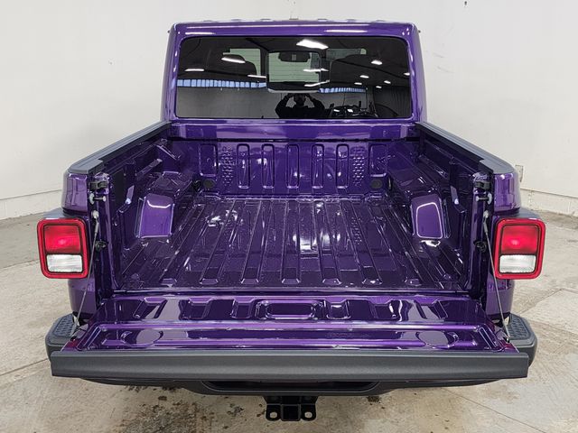 2026 Jeep Gladiator Sahara - Photo 27