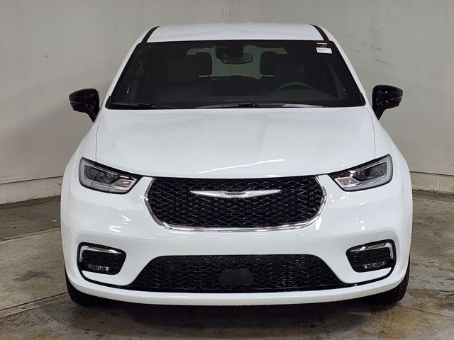 2026 Chrysler Pacifica Select - Photo 30