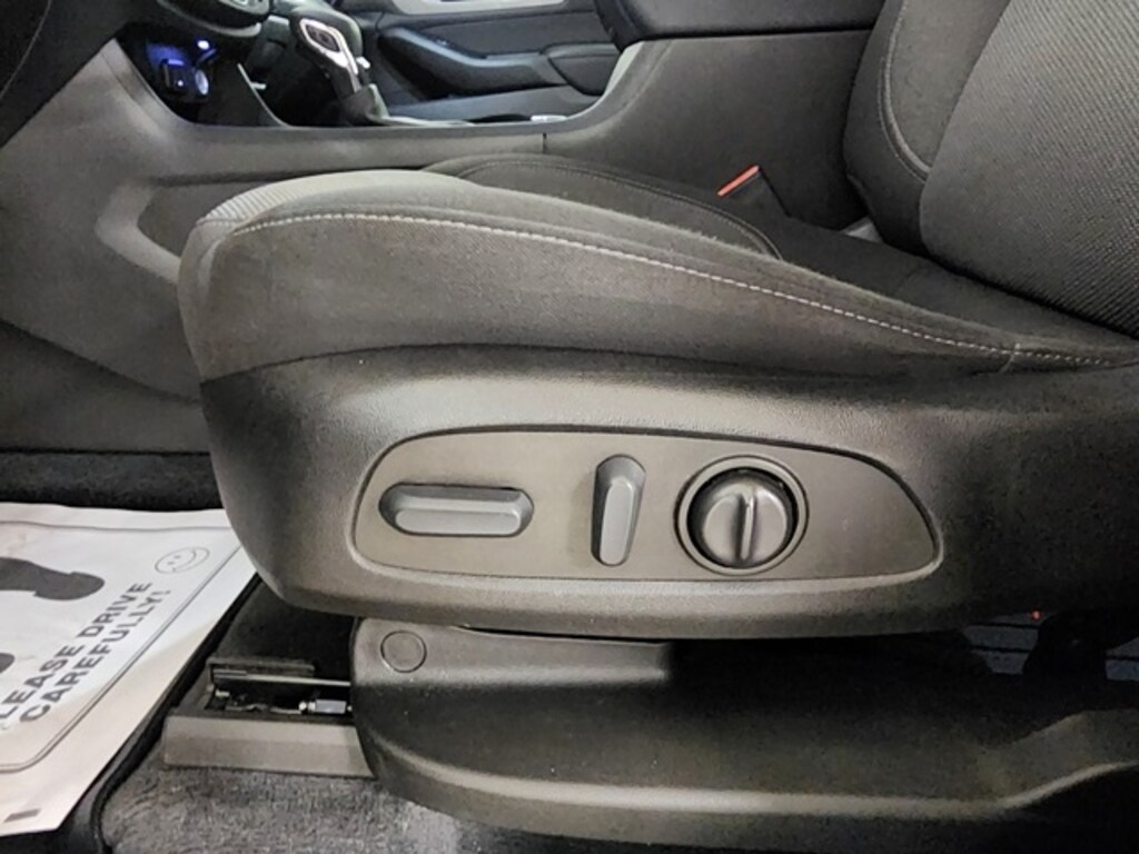 Used 2023 Chevrolet Traverse LT Cloth w/1LT SUV