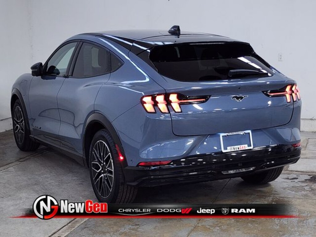 Used 2024 Ford Mustang Mach-E Premium SUV