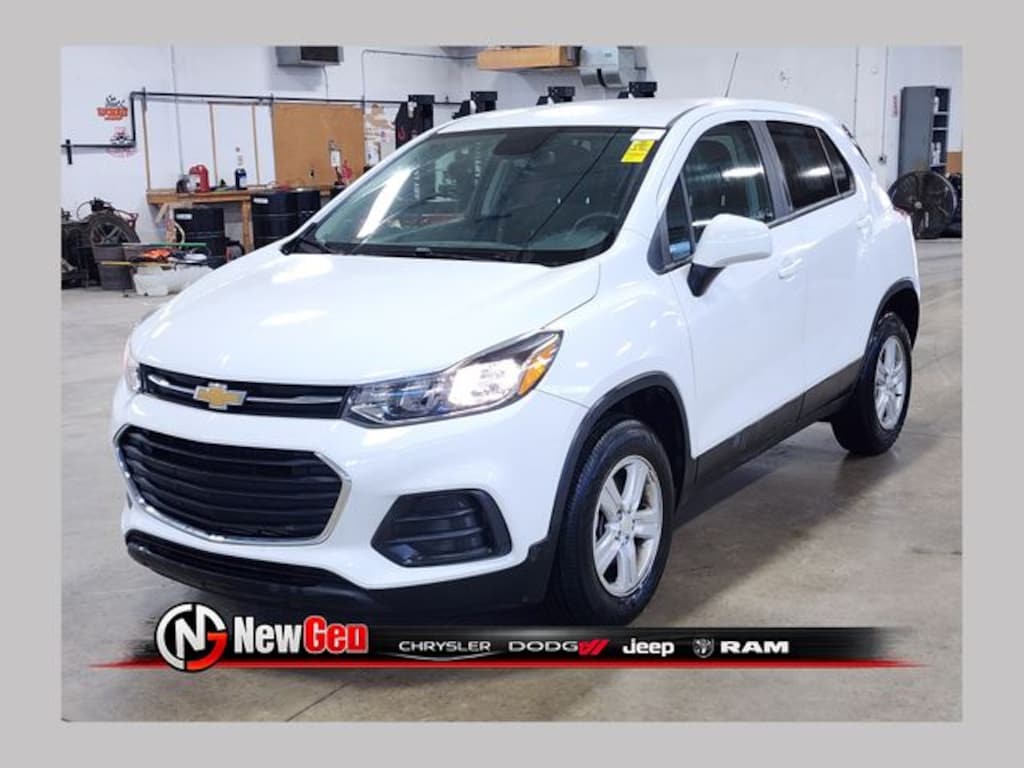 Used 2022 Chevrolet Trax LS SUV