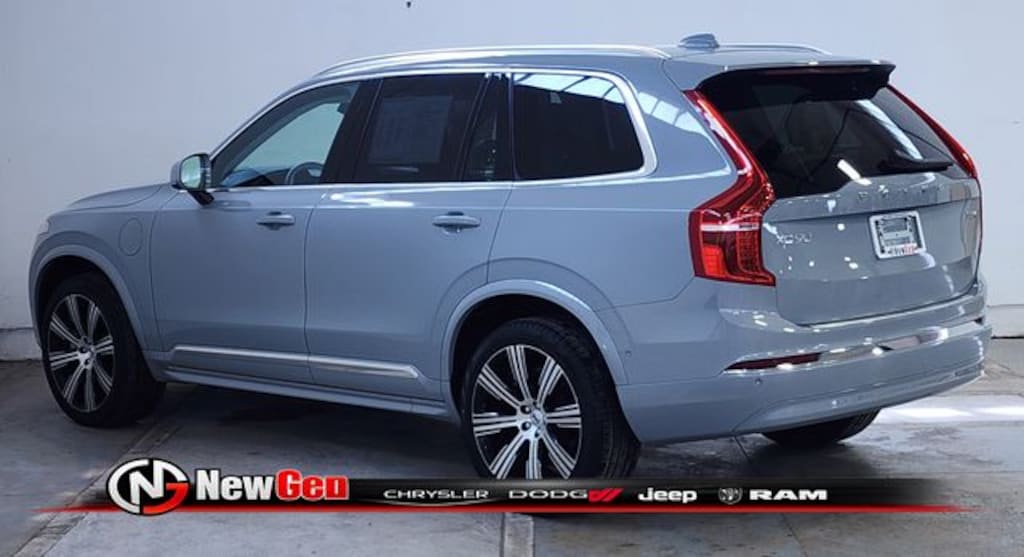 Used 2025 Volvo XC90 Plug-In Hybrid T8 Ultra SUV