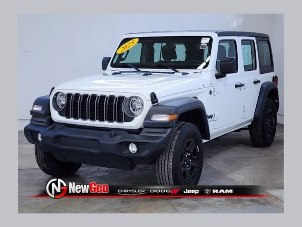 Used 2025 Jeep Wrangler Sport SUV