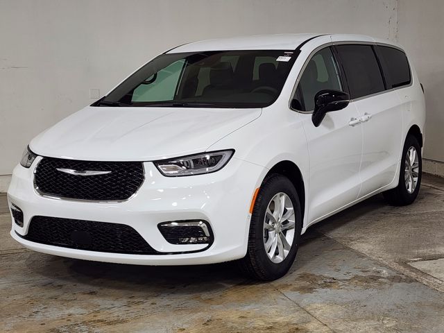 2026 Chrysler Pacifica