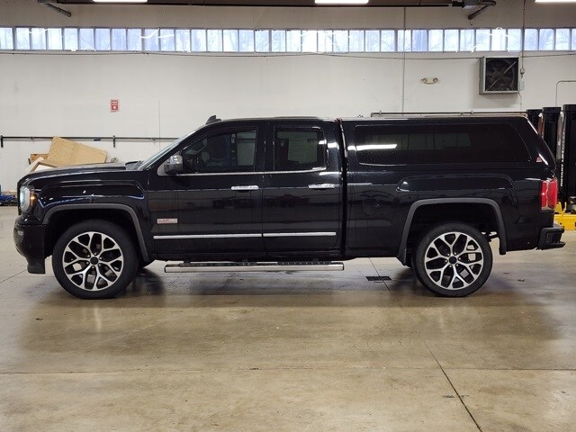 2016 Gmc Sierra 1500 SLT photo 2