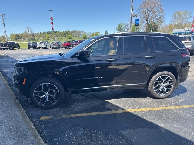 Used 2022 Jeep Grand Cherokee Summit Reserve with VIN 1C4RJHEGXN8530686 for sale in Clinton, MI