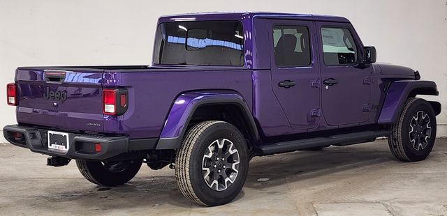 2026 Jeep Gladiator Sahara - Photo 22