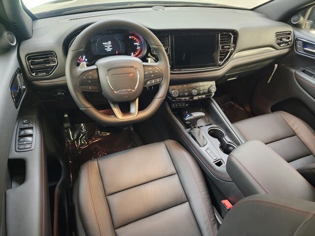 2025 Dodge Durango R/T Plus photo 3