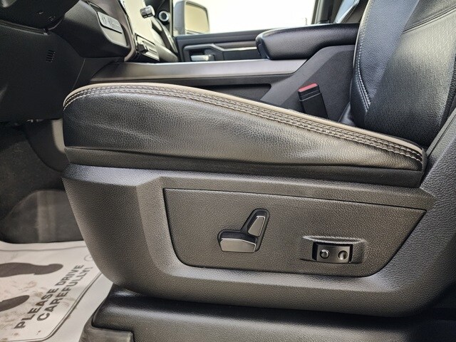 2023 Ram 3500 Laramie photo 3