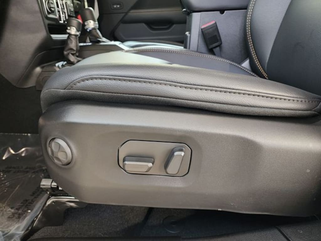New 2026 Jeep Wrangler 4-DOOR SAHARA Sport Utility