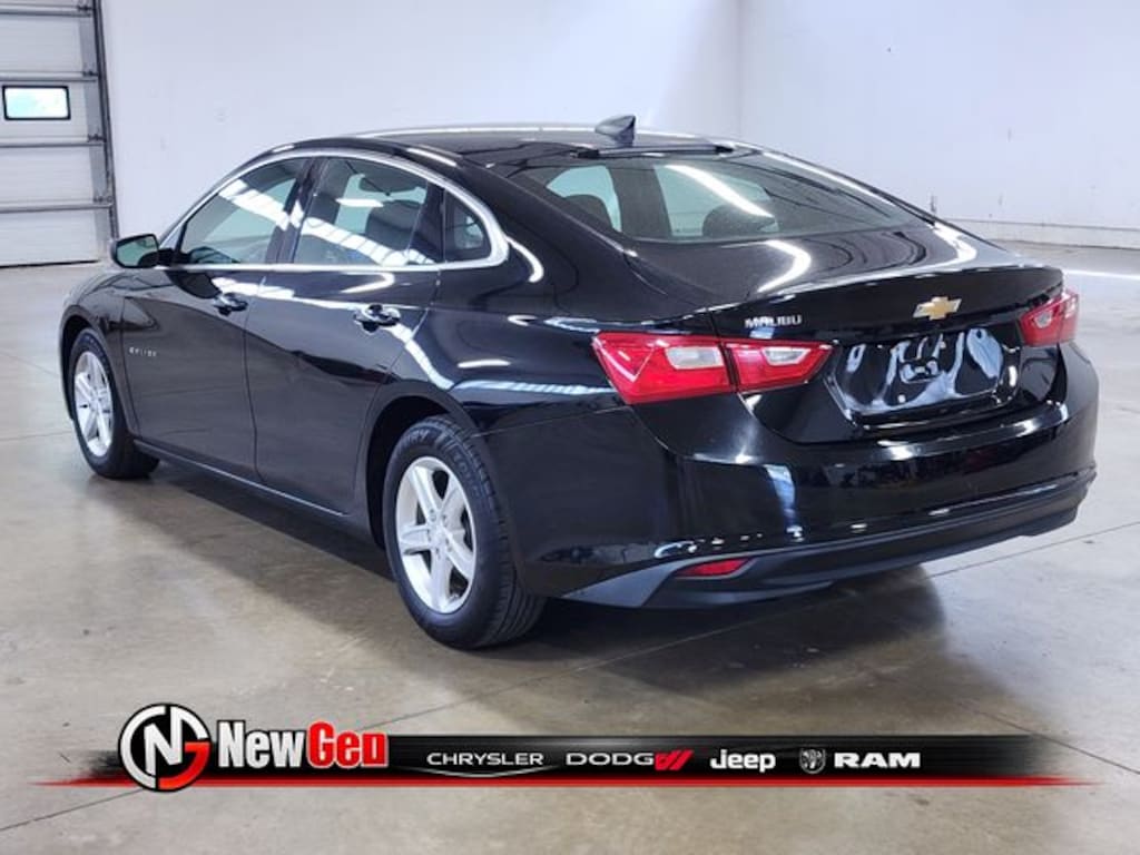Used 2021 Chevrolet Malibu LS Sedan