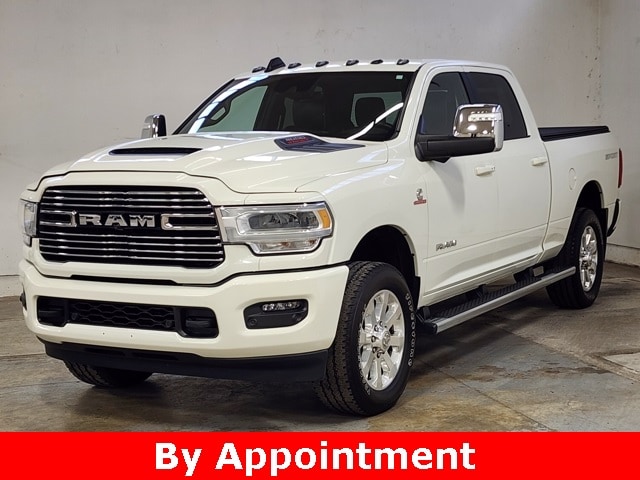2023 RAM Ram 3500 Pickup Laramie's photo