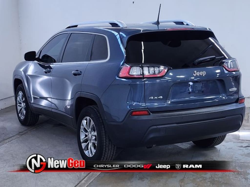 Used 2019 Jeep Cherokee Latitude Plus SUV