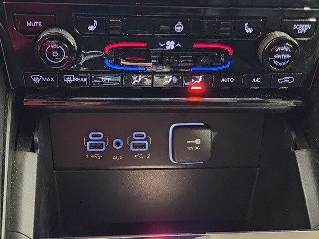 2024 Jeep Grand Cherokee Limited photo 4