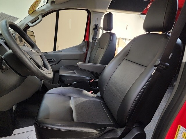 2024 Ford Transit photo 4
