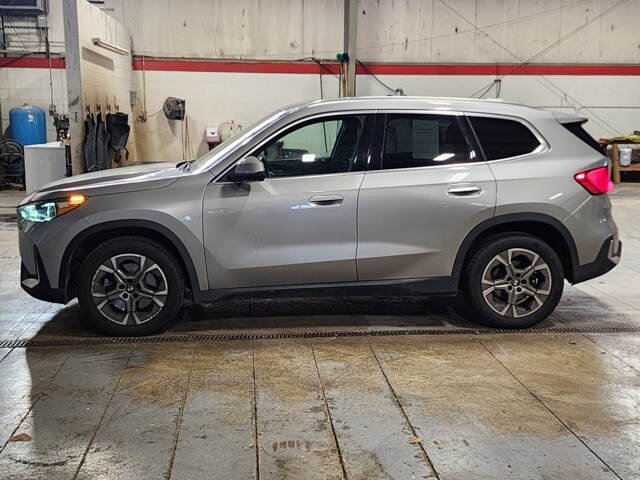 2023 Bmw X1 XDrive28i photo 2