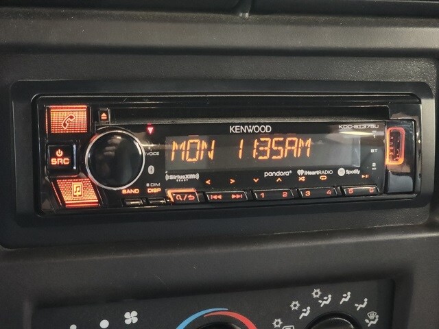 2002 Jeep Wrangler X photo 3