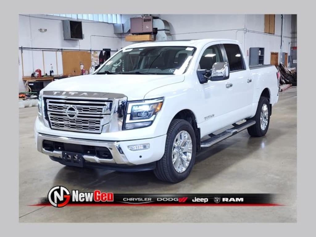 Used 2021 Nissan Titan SL Truck Crew Cab