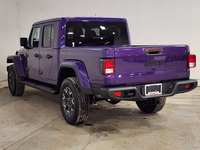 2026 Jeep Gladiator Sahara - Photo 25