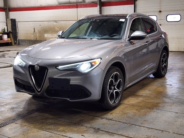 2020 Alfa Romeo Stelvio Ti Lusso's photo