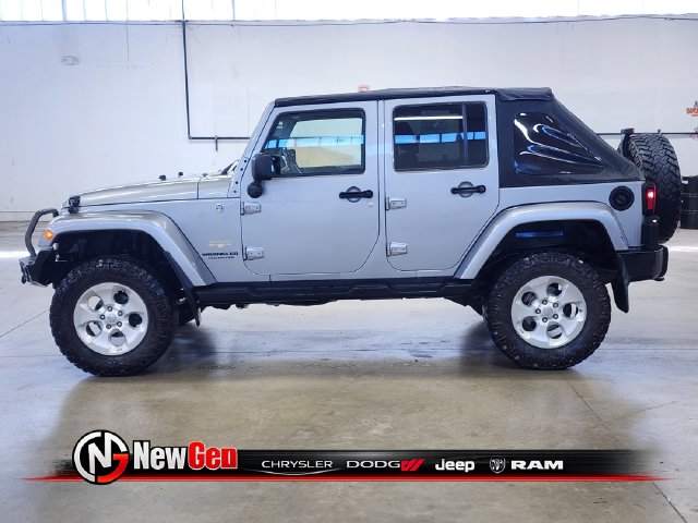 Used 2013 Jeep Wrangler Unlimited Sahara with VIN 1C4BJWEG9DL676742 for sale in Clinton, MI