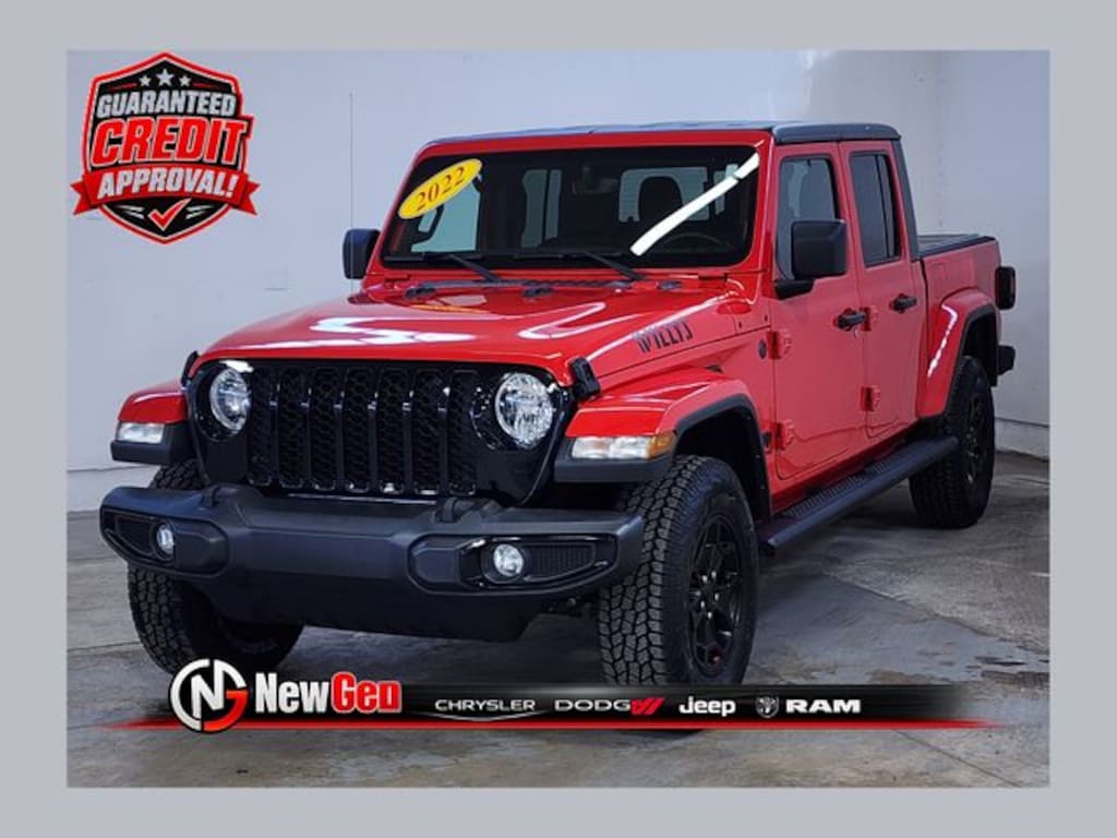 Used 2022 Jeep Gladiator Willys Truck Crew Cab