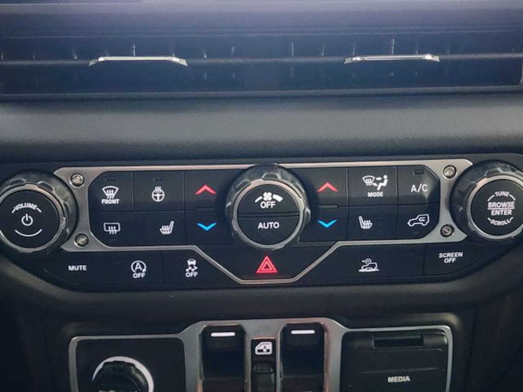 New 2026 Jeep Wrangler 4-DOOR RUBICON Sport Utility