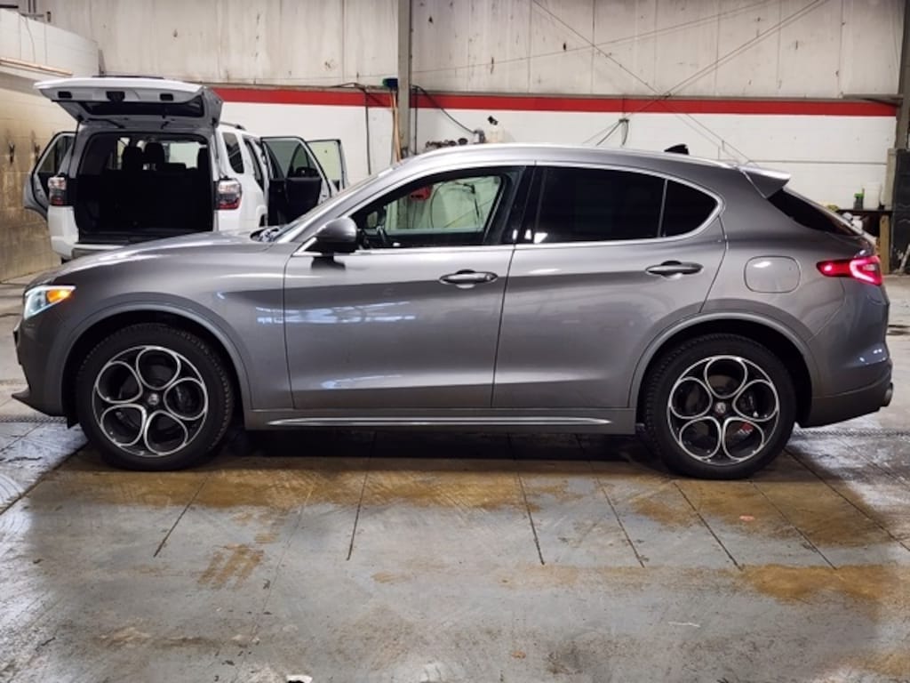 Used 2020 Alfa Romeo Stelvio Ti SUV