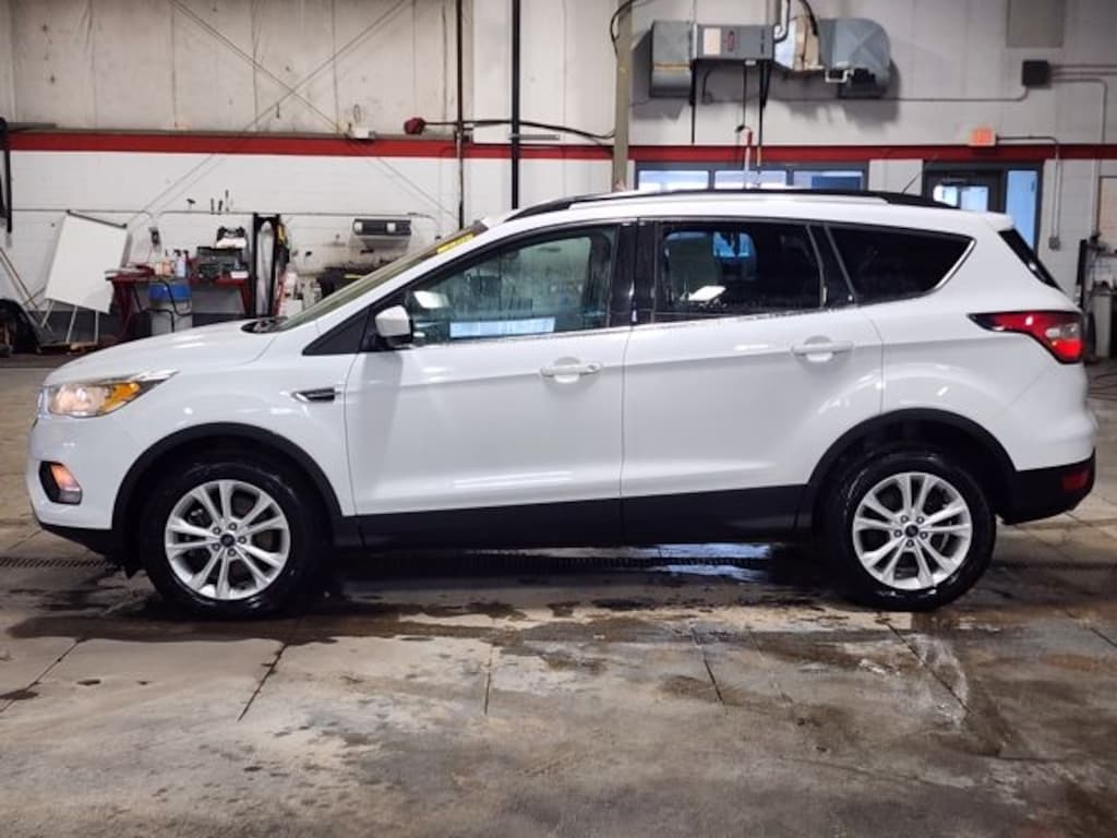 Used 2018 Ford Escape SE SUV
