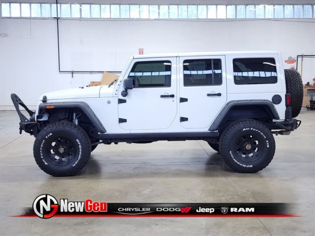 Used 2018 Jeep Wrangler JK Unlimited Sport SUV
