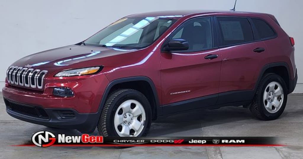 Used 2017 Jeep Cherokee Sport SUV