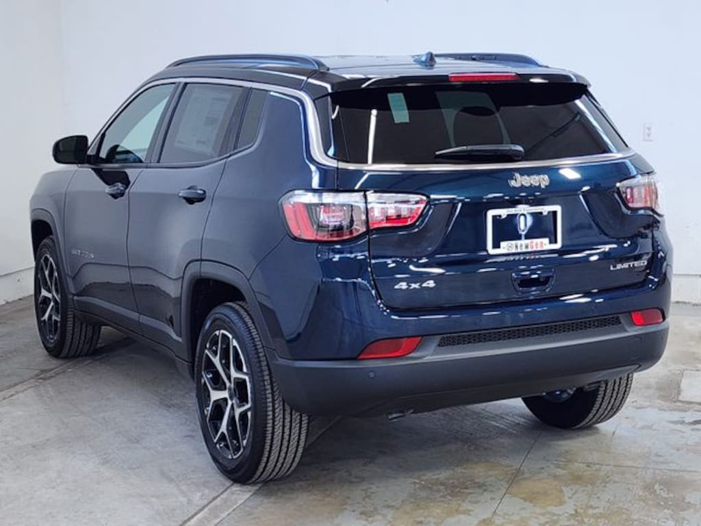 New 2026 Jeep Compass LIMITED 4X4 Sport Utility