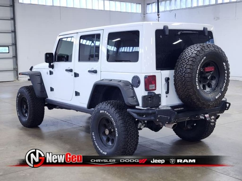Used 2018 Jeep Wrangler JK Unlimited Sport SUV
