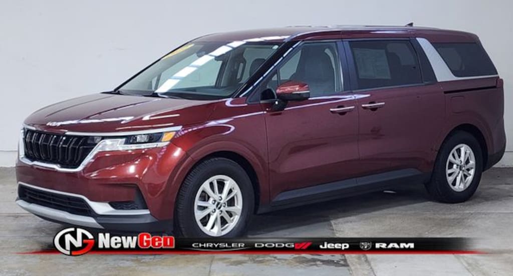 Used 2022 Kia Carnival LXS MPV