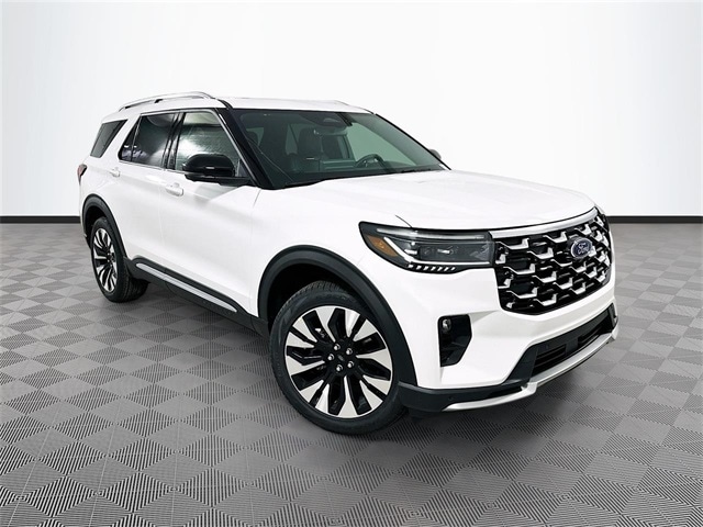 2026 Ford Explorer Platinum's photo
