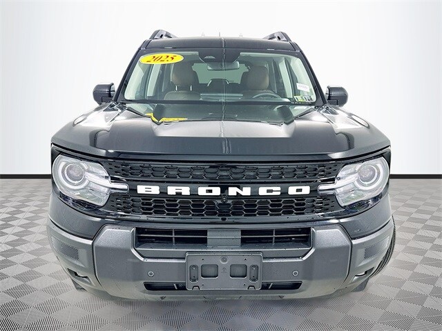 2025 Ford Bronco Sport Outer Banks photo 2