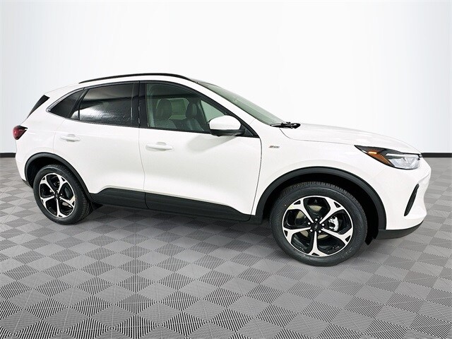 2026 Ford Escape ST-Line Select photo 3