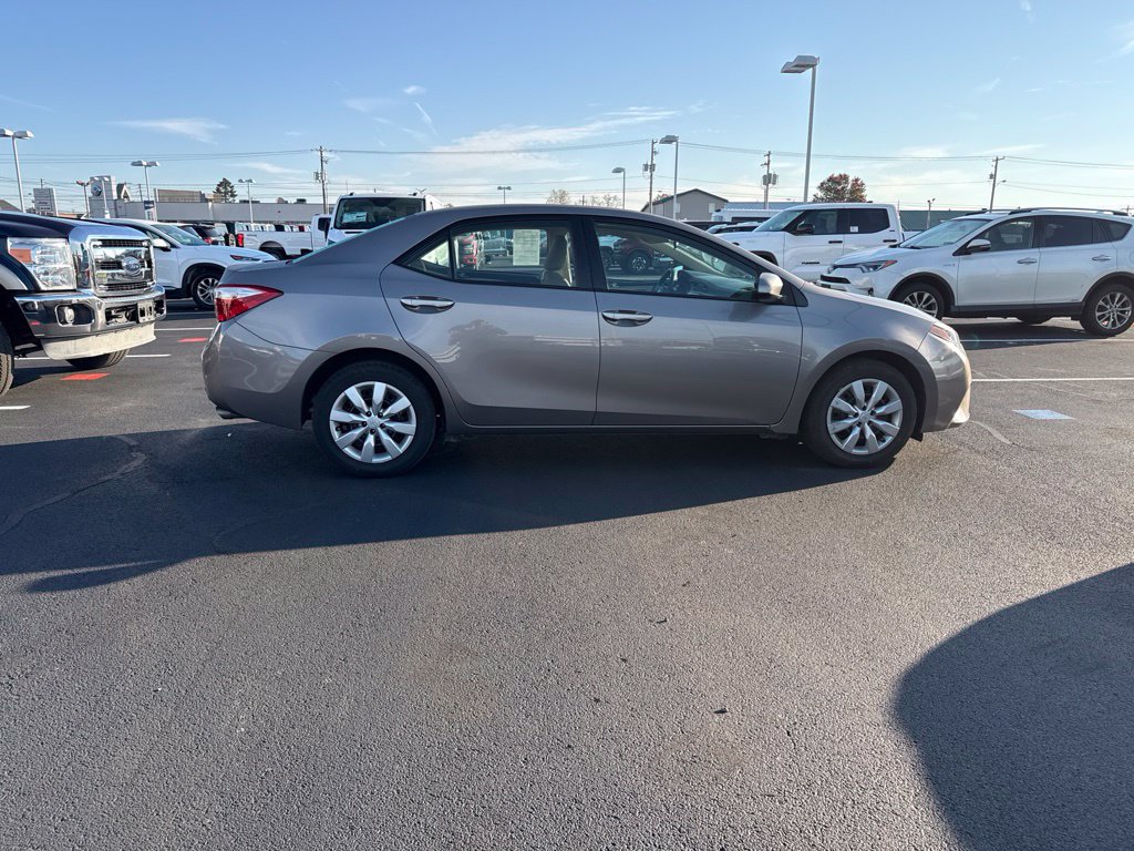 Used 2015 Toyota Corolla LE Sedan