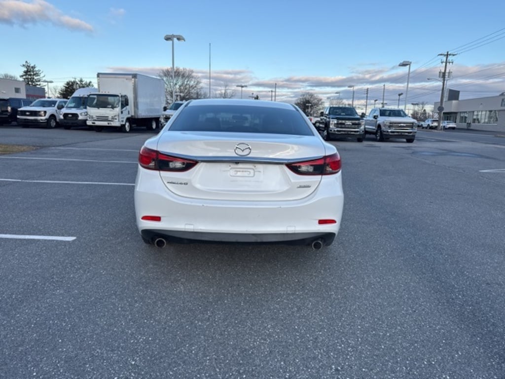 Used 2014 Mazda Mazda6 i Sport Sedan