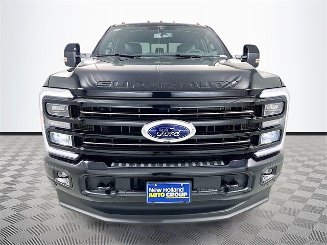 2026 Ford F-250 Platinum photo 2