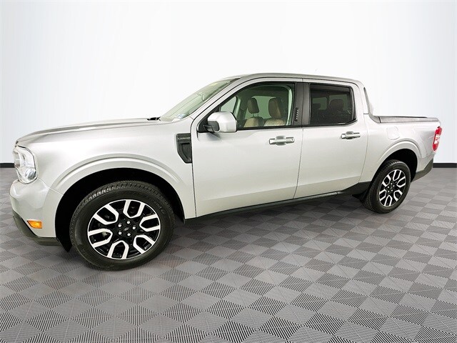 2022 Ford Maverick Lariat photo 3