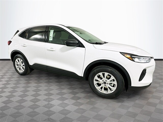 2026 Ford Escape Active photo 2